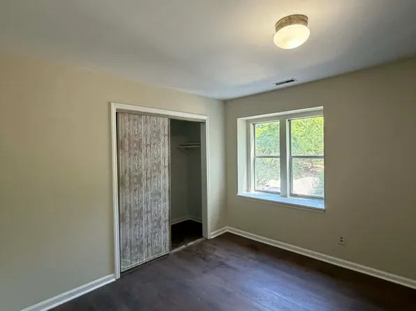 104 Choptank Ct, Cary, NC 27513