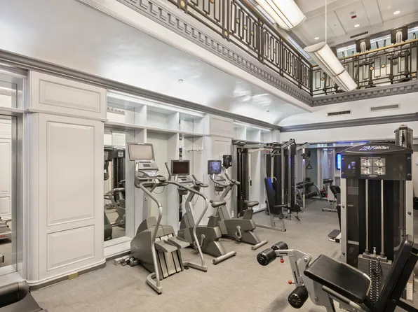 100 Maiden Lane image 10 of 20