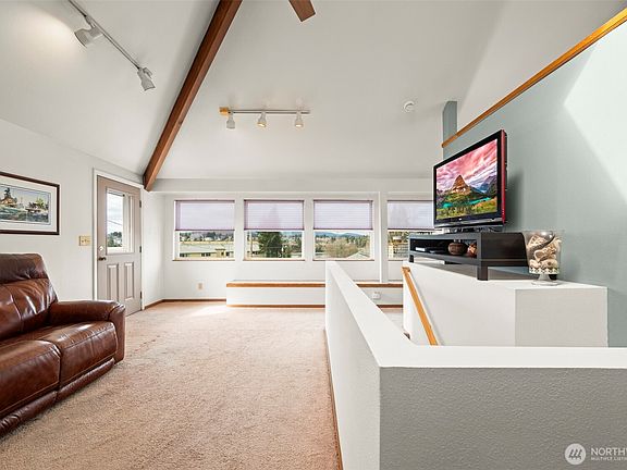 4th image of 2007 E 15th Street