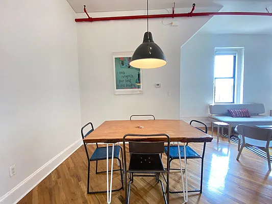 Rented by Dream Space Realty | media 11