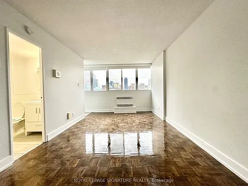 33 Isabella St #1413 Photo 1
