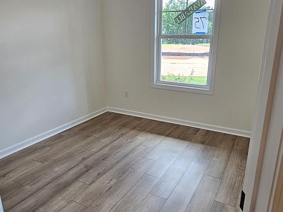 3rd image of 405 Ecton Pl Lot 75