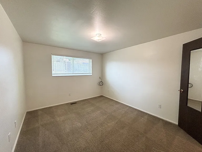 4768 S Bonair St #6 — Photo 25