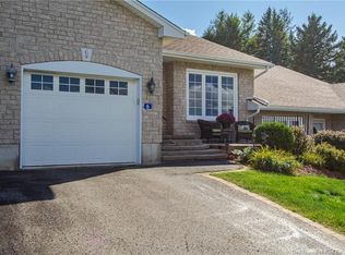 6 Mapleview Dr, Hampton, NB E5N0B5