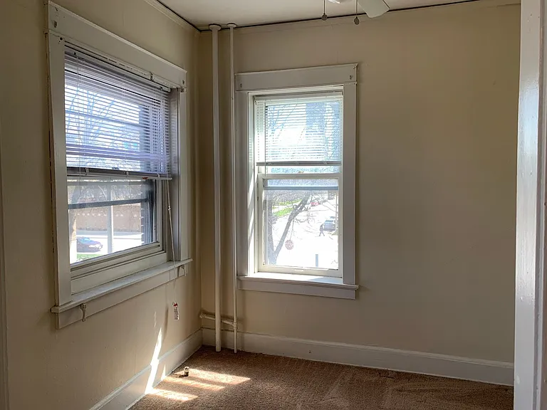 719 Knapp — Photo 14