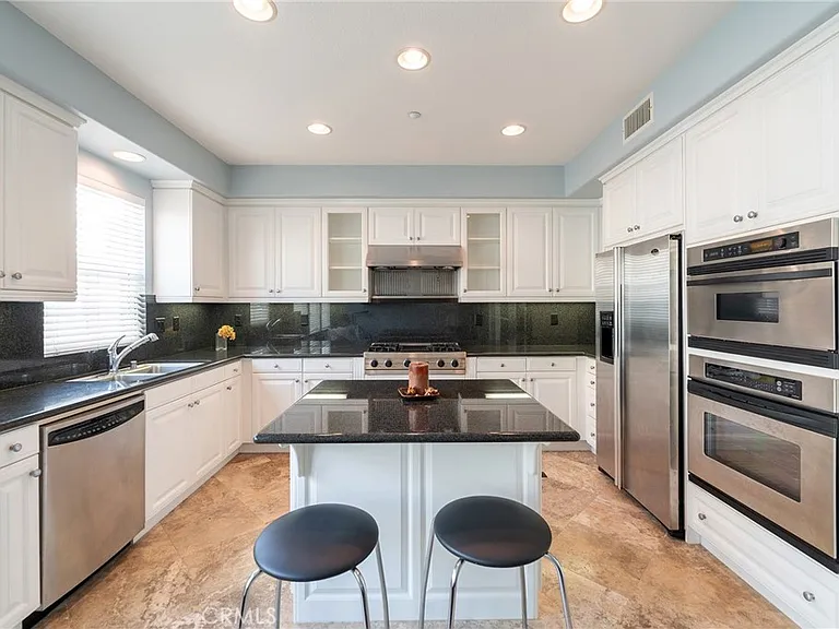 6267 Pacific Pointe Dr — Photo 21