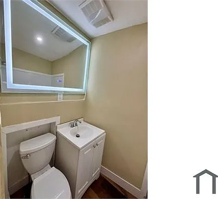1514 W Champlost St #2R — Photo 10