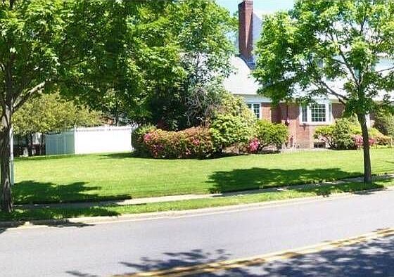 1st image of 900 Brower Point Br