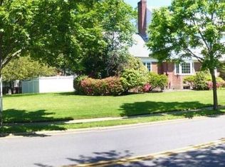 900 Brower Point Br, Woodmere, NY