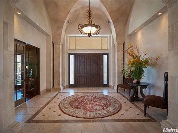 2nd image of 3401 Wood Glen Ct