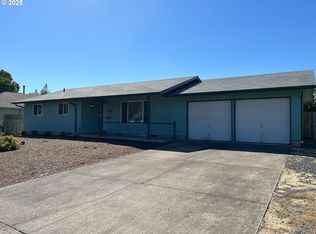 4668 Thunderbird St, Eugene, OR 97404