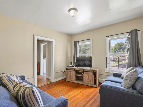 110-118 Lincoln St #A, Pittsfield, MA 01201