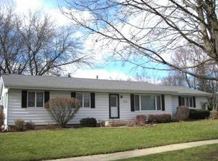 333 Boulder Hill Pass, Oswego, IL 60543