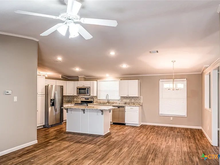 950 Rebecca Springs Rd — Photo 14