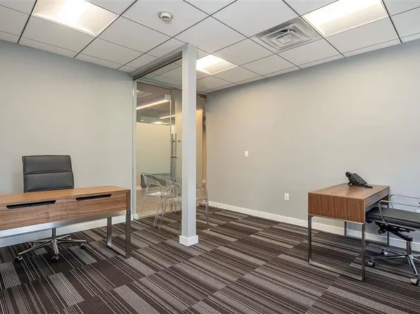 89 Hudson Street image 1 of 22