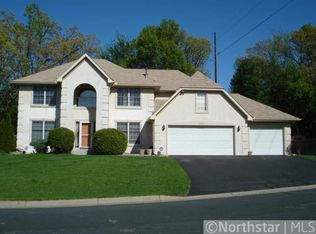 14917 Stevens Ave S, Burnsville, MN 55306