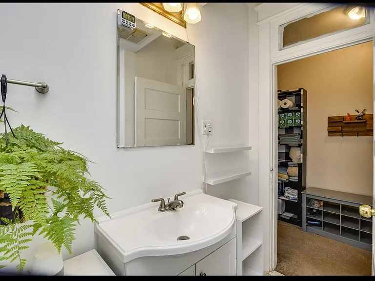 821 Randolph St NW — Photo 12
