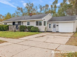 1025 Amity Ave, Muskegon, MI
