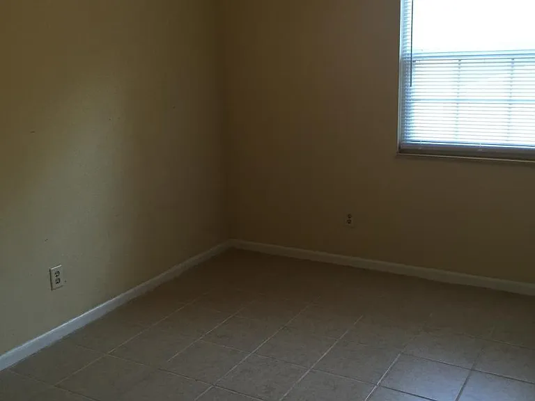 222 Lake Ella Dr #B-8 — Photo 11