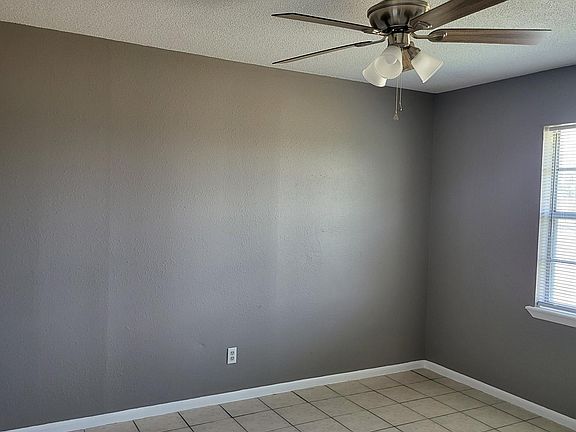 Big bedroom, new ceiling fan, new doors, freshly painted