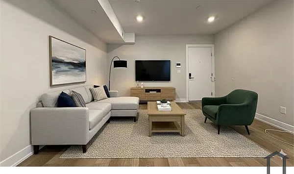 2215 N 7th St #5 — Photo 3