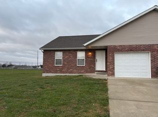 401 Station Xing, Waterloo, IL 62298