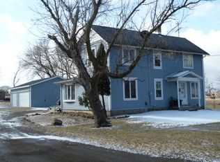 W5763 Creamery Rd, Fort Atkinson, WI 53538