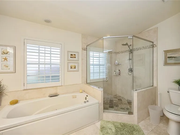 7546 Mill Pond Cir — Photo 14