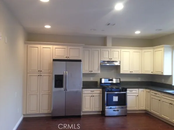 14148 Tiara St, Sherman Oaks, CA 91401