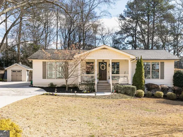 2631 Brown Cir SE, Smyrna, GA 30080