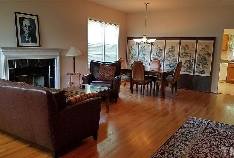 2nd image of 101 Christine Ct