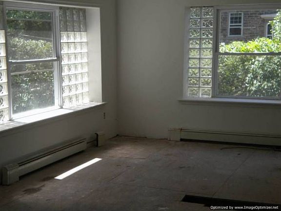 Family/Sun Room