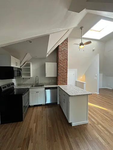 264 Washington St #3 Photo 1