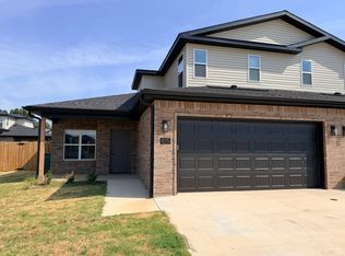 613 Cosmos St, Centerton, AR 72719