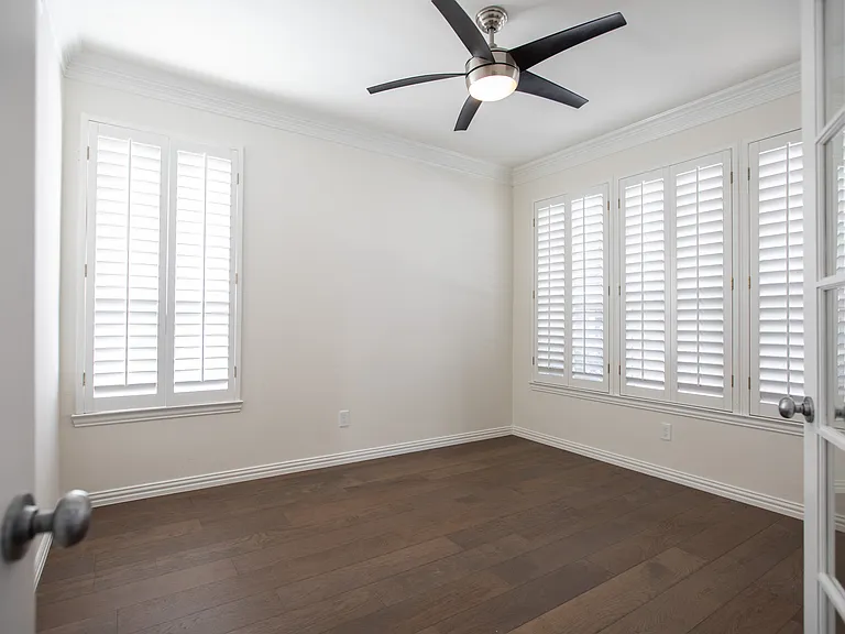 515 Southridge Way — Photo 11