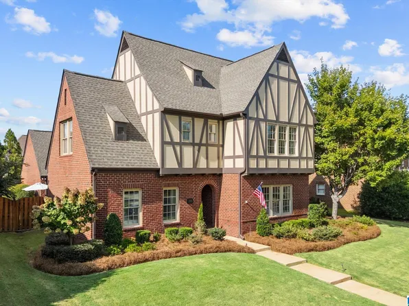 2221 Ross Ave, Hoover, AL 35226