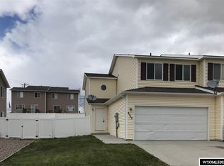2737 Bastion Dr, Rock Springs, WY 82901