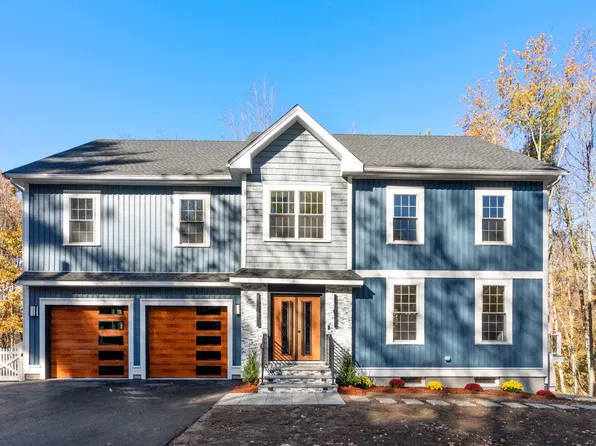 5 Hanover St, Norfolk, MA 02056