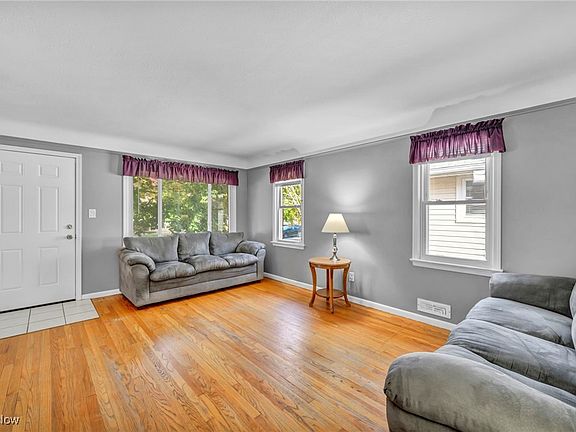 4th image of 3427 Norris Ave