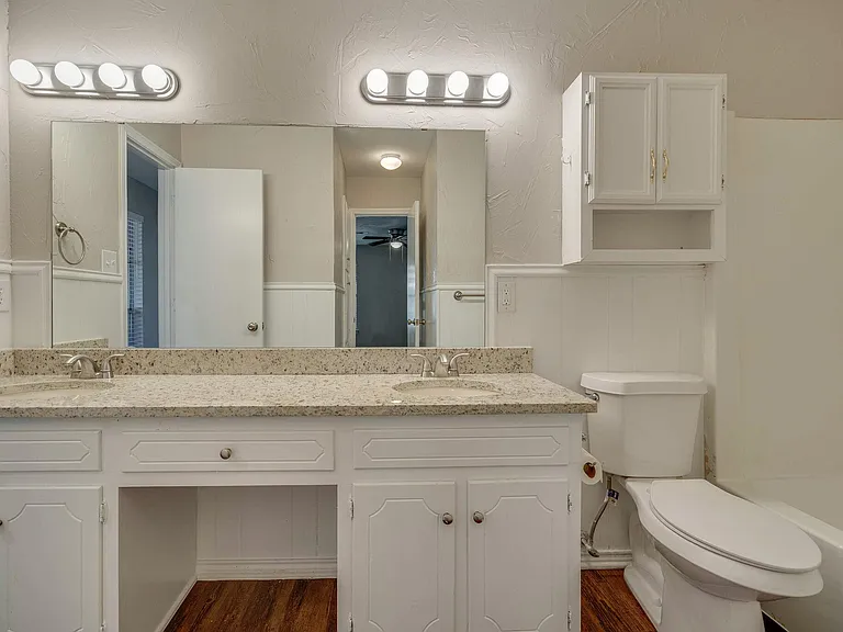 1233 Cordell St — Photo 14
