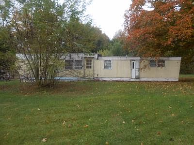 2nd image of 15404 Sears St