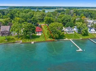 29743 E River Rd, Grosse Ile, MI 48138