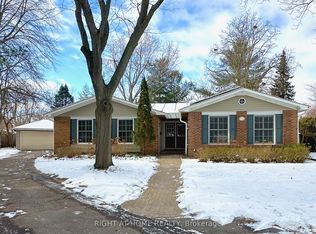 772 Wylan Ct, Mississauga, ON L5J 2T5