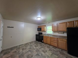 42 S Hoernerstown Rd APT 1, Hummelstown, PA 17036