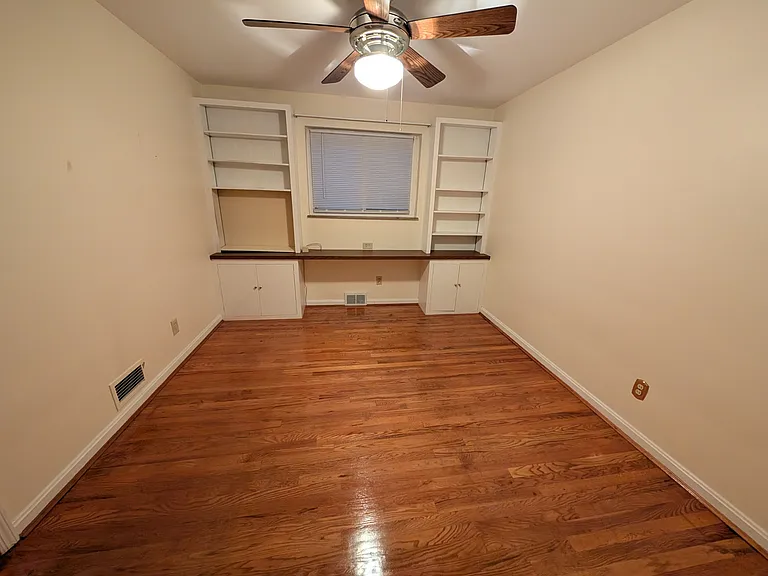 625 Marview Ter — Photo 15