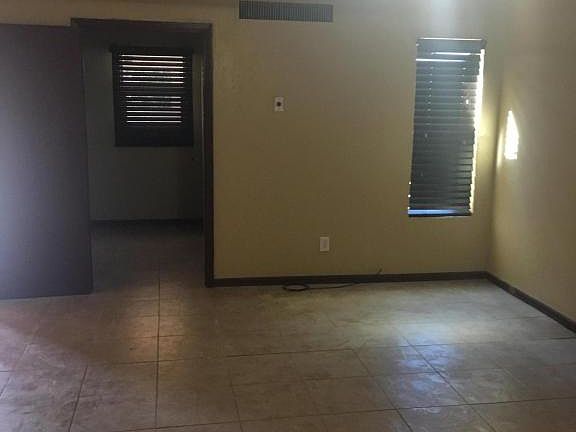 4th image of 7139 E Portland Dr