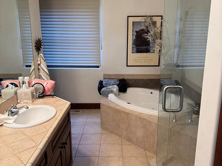 105 Primrose Rd — Photo 13
