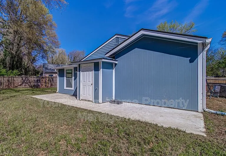 1047 Grant Way SE — Photo 27