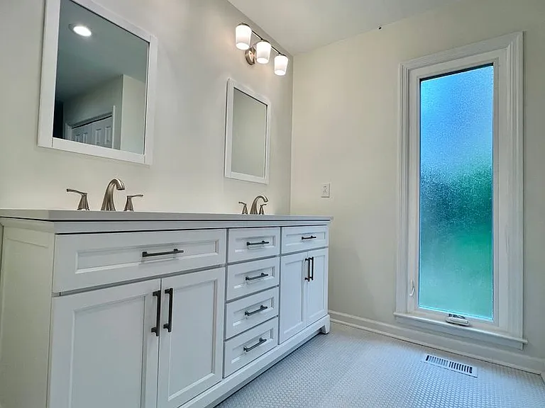 1405 Brenner Ct — Photo 18