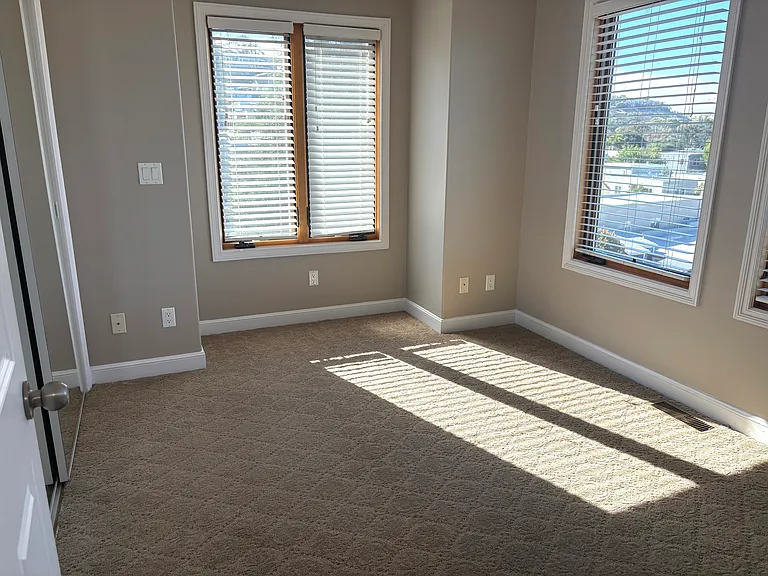 420 Monterey St — Photo 14